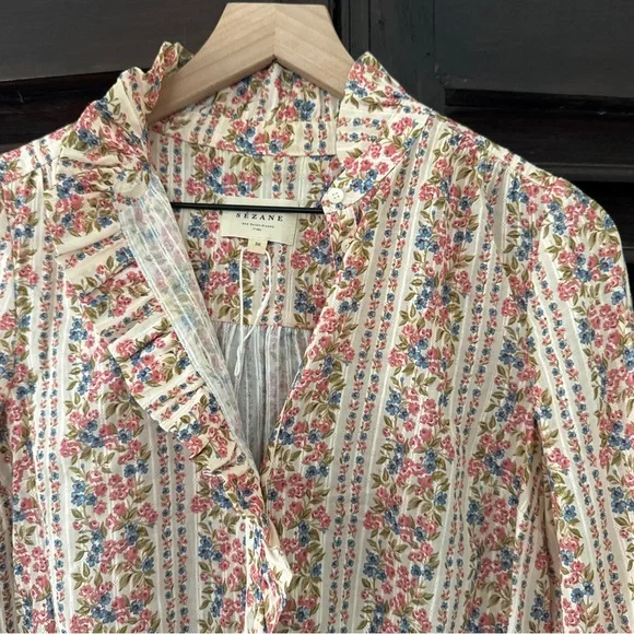 Sezane Floral Print Women's button up Top - Picture 4 of 5